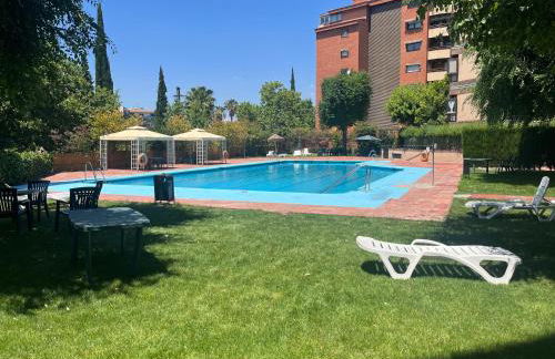 PISO JUNTO PALACIO CONGRESOS Y METRO, CENTRICO CON PISCINA - Photo 15