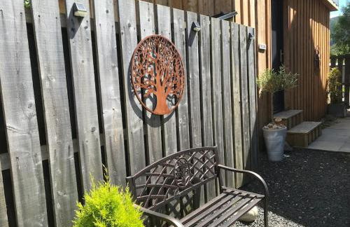 The Den - your cosy sleepover space - Photo 14