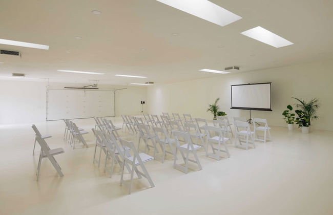 The Pond Estate by Avantstay Maximalist Designer Compound w/ 2 Casitas, Indoor + Outdoor Pools, Tennis Court, & Gorgeous Mountain Views 12k Sqft - Foto 30