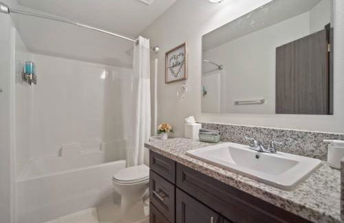 1mile to ArenaGonzagaetc WD, off st parking - Foto 18