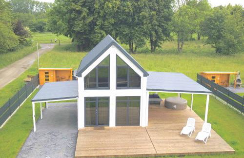 Ferienhaus Mila 70qm bis 5 Gäste mit Fass-Sauna, Whirlpool April bis Oktober, 75qm Terrasse und eingezäunten Garten Haustiere willkommen - Photo 1