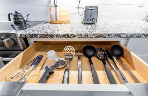 Modern Luxe Townhome with Rooftop Cinema - Foto 22