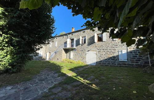 La Phonolite, Gîte familial, Wifi, campagne - Foto 24