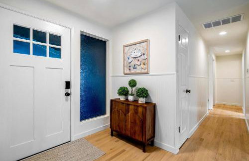 Serene Sunlit Retreat - Remodeled with EV charging and AC - Foto 35