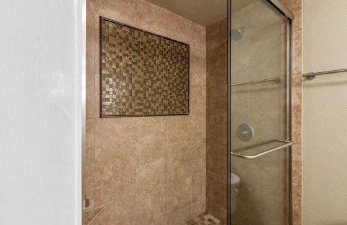 Kaanapali Alii 411 · ALII 411 Ground Floor 2BD at OceanFront Res - Photo 25