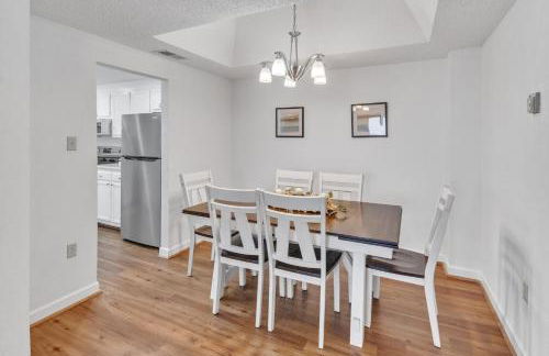 Handsome 2BR Condo with Gorgeous Views in Sugar Mountain! condo - Foto 7