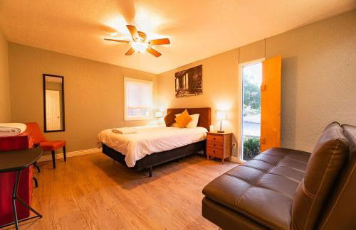 Amazing Views, Amazing Modern Broadmoor Home - Foto 37