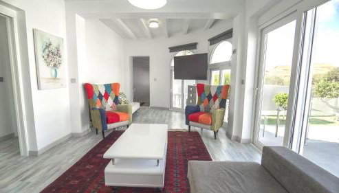 Modern Detached 4 Bed 3 Bath Villa with private pool close to all amenities - Foto 5