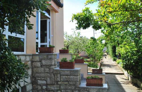 Seaside apartments with a swimming pool Ugljan - 829 - Foto 10