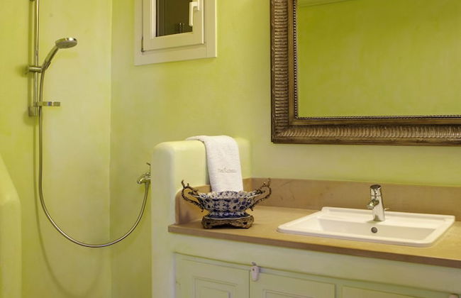 Diles & Rinies - Foto 69