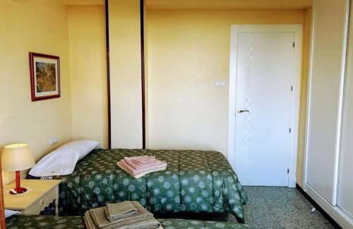 Apartamento playa Muchavista de 3 hab y piscina - Foto 15