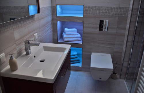 Superior - Ferienhaus am Engelsbach mit Garten und Pool - Photo 9