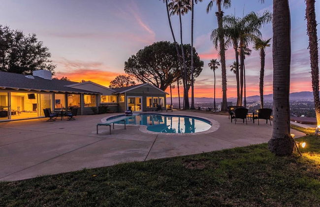 Oak Hills by Avantstay Panoramic View, Pool, Spa - Foto 46