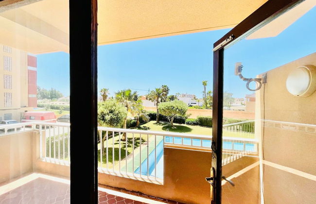 Mountain-view Apartment by Sea - Foto 23