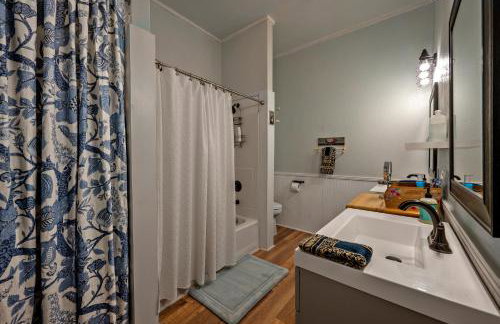 Entire Home! Fantastic Kitchen! 3 Full Baths - Foto 22