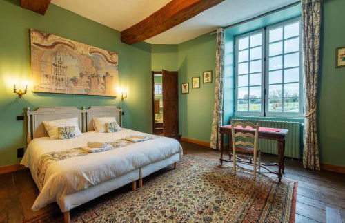 Château de Marigny - Piscine Privée 8000m2 Jardin - Photo 5