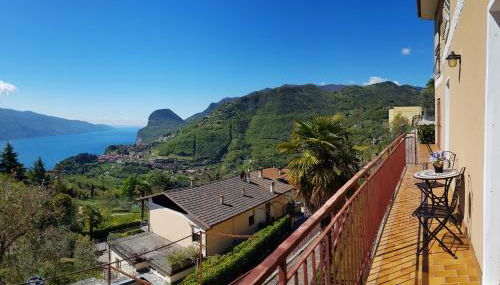 Casa Palanca 2 balcony lake view By Garda Domus Mea - Foto 4