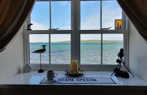 Waterfront Apartment, St Margarets Hope, Orkney - Photo 1