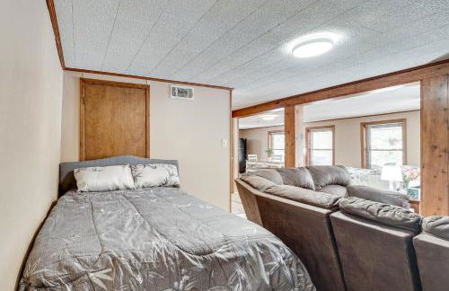 Waterfront Retreat on Raymond Gary State Lake - Foto 14