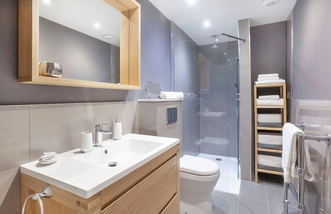 Fossgate Bridge - Photo 7