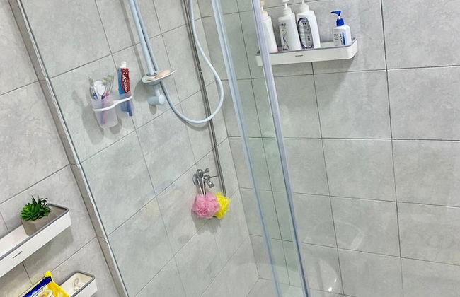 1 Bedroom With Free Parking - Foto 12