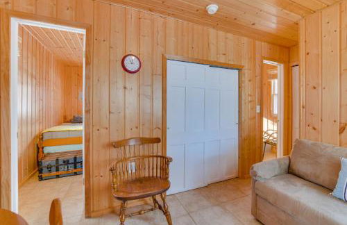 Lakefront Pelican Rapids Cabin with Boat Dock! - Foto 19