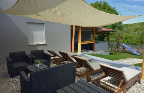 Family-friendly apartments with swimming pool Sveti Martin, Central Istria - Sredisnja Istra - 23295 - Foto 4