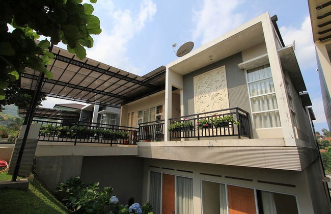 Spring Hill Villa Syariah - Photo 1