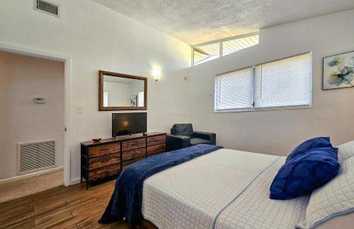 2 Mi to Cocoa Riverfront Park Home with Patio! - Foto 17