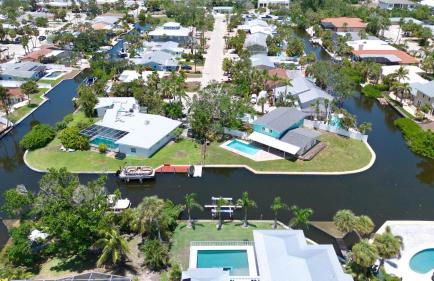 Leona Breeze - Photo 45