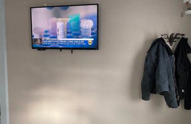 Quiet retreat, minutes from highway and downtown - Foto 8