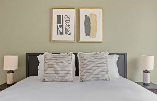 1BR nr Times Sq w Indoor pool Doorman NYC-50 - Foto 12