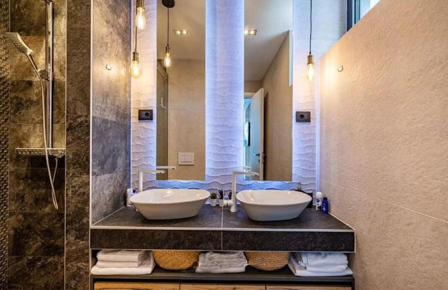 Villa Alpha & Omega - Foto 27