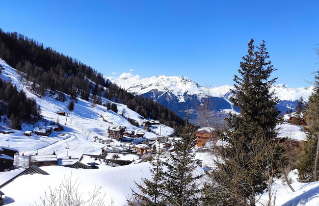 Atmospheric 14-person Chalet in Plagne 1800 - Foto 18