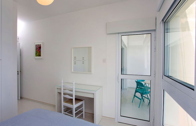 Limassol on the Beach Apartment - Foto 5