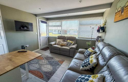 Lovely Chalet With Free Wi-Fi At Green Farm Park, Norfolk Ref 43395G - Foto 5