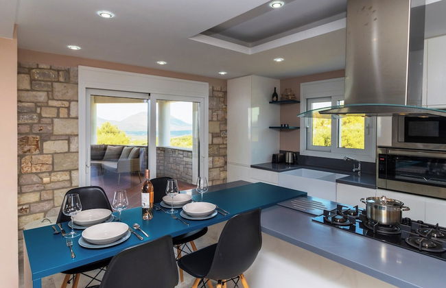 Kbel sea View Villa, Private Pool, Sleeps8, Garden - Foto 12