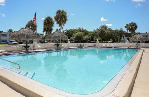 Tradewinds Retreat - Pool, 15 min to Clearwater Beach - Foto 31