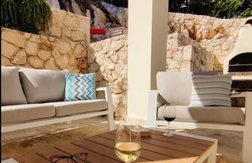 Villa Iremia, Piscine à Débordement & Vue Mer Panoramique - Foto 10