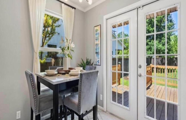 Historic Charmer Clean Comfortable - Photo 7