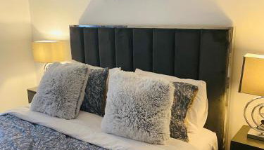 New Modern 2BD aprt with shared rooftop pool B2 - Foto 3