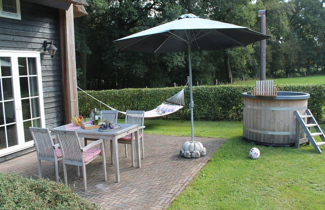 Nice House near River - Photo 5