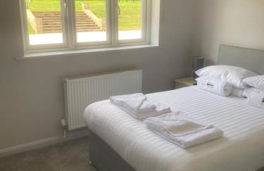 Amber Lodge with private hot tub - Foto 22