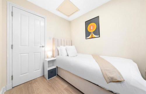 Urban Elegance - Spacious 5-Bed Home in Glasgow - Foto 44