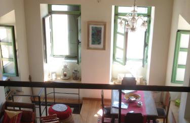 Lillian's Traditional House - Photo 36