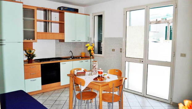 Leuca 1 in Leuca With 2 Bedrooms and 1 Bathrooms - Foto 3, Habitación