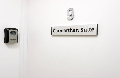 New Lodge Studios with Full Kitchen and Parking - Foto 44