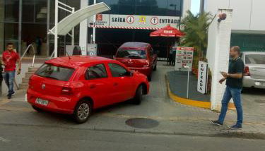 Aparthotel Condomínio Mondial - Foto 2