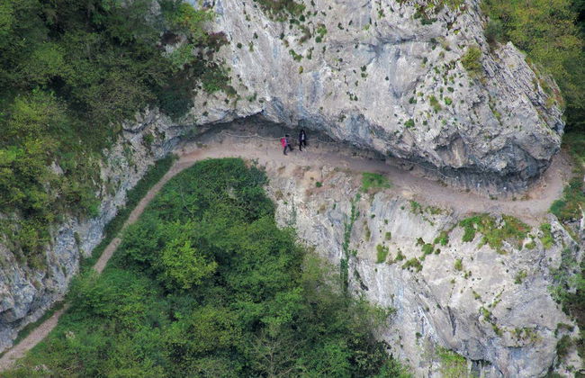 Las Xanas Gorge Hiking Tour - Photo 3