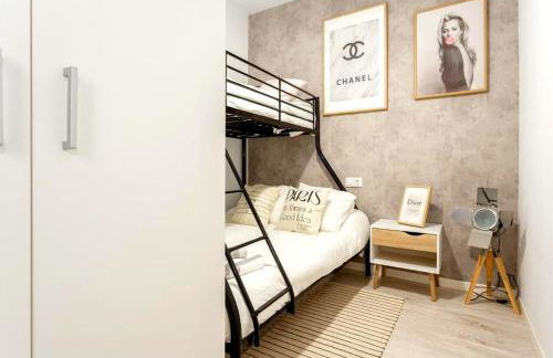 precioso piso en playa caleta - Foto 11